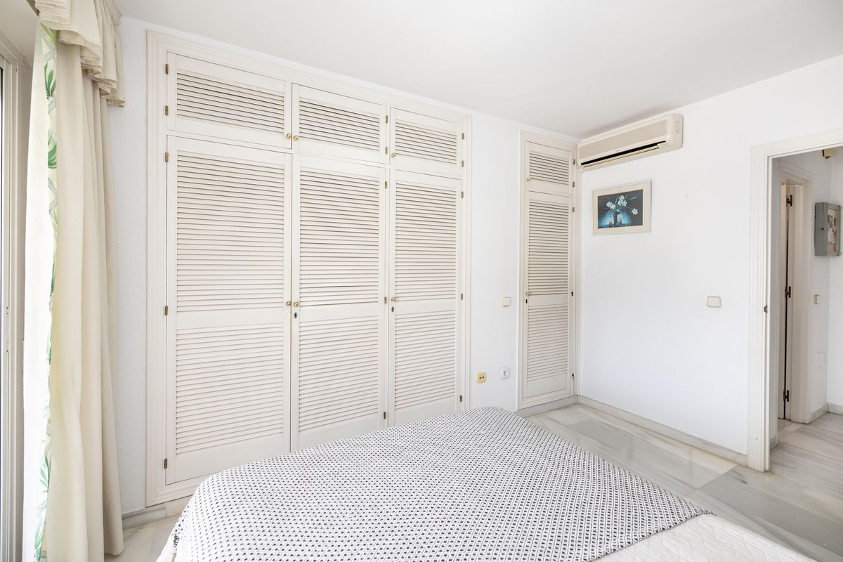 11e732edccc2002ea98e25ac8b3c9912 - 10