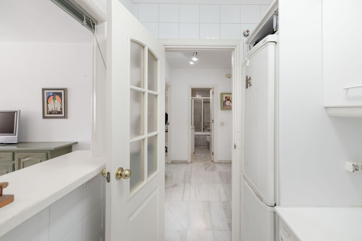 11e732edccc2002ea98e25ac8b3c9912 - 19