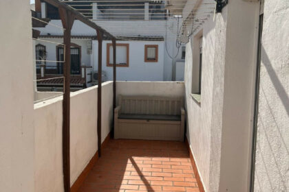 11e8a81285fc1cf145626fe939cb7066 - 17