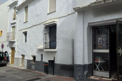 120fd27ce57dcc676202fdc6dd0e1ef8 - 1