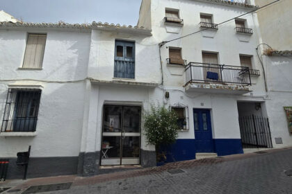 120fd27ce57dcc676202fdc6dd0e1ef8 - 3