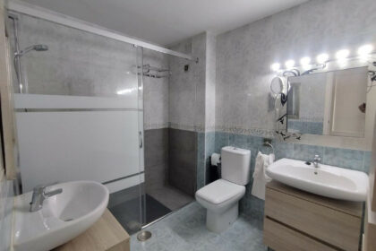 12e1a995ac0ed1bc30de6a89dfeb347a - 16