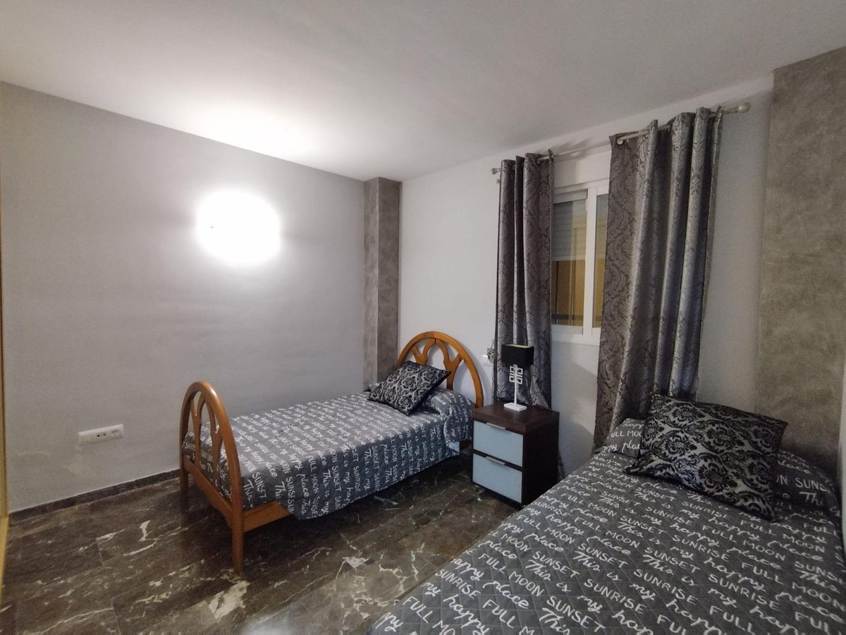 12e1a995ac0ed1bc30de6a89dfeb347a - 18