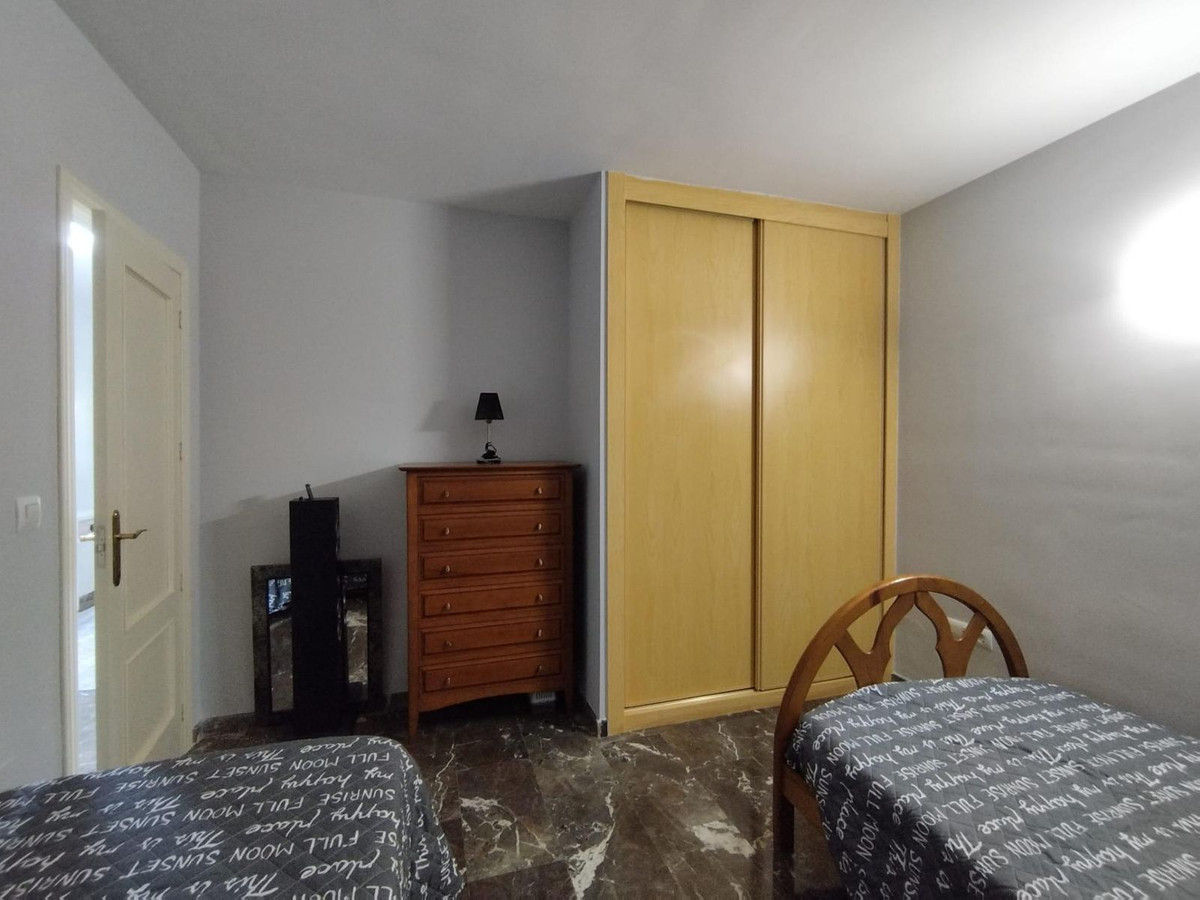 12e1a995ac0ed1bc30de6a89dfeb347a - 19