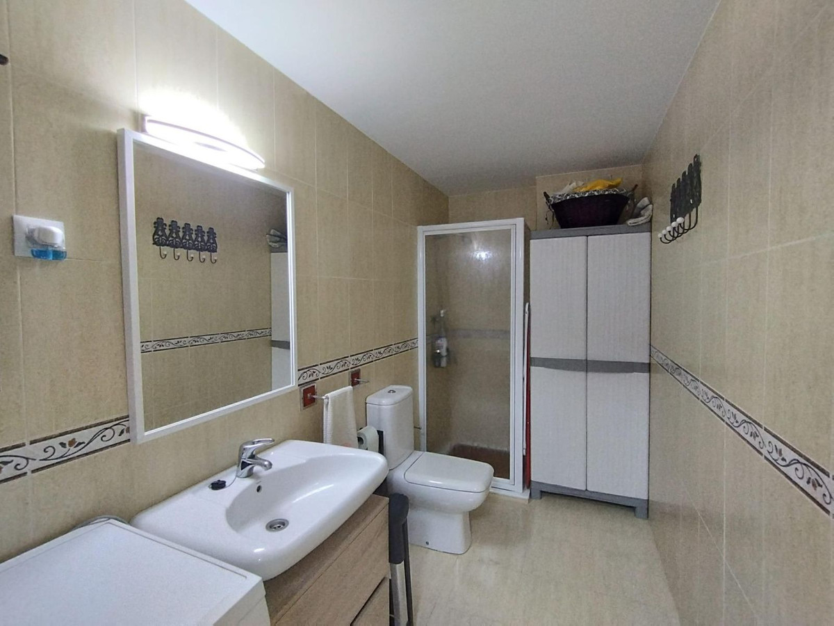 12e1a995ac0ed1bc30de6a89dfeb347a - 20