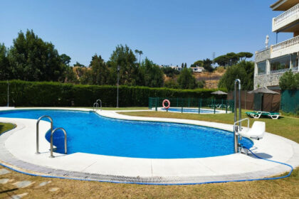 12e1a995ac0ed1bc30de6a89dfeb347a - 4