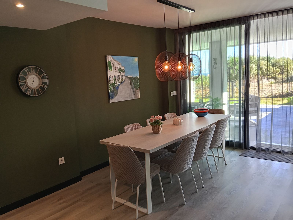 12ea695e86e307142dcdcc70d8eeada0 - 25