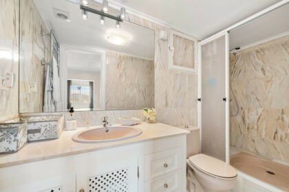 1313dbc11c3b4207c988632e201115dd - 19