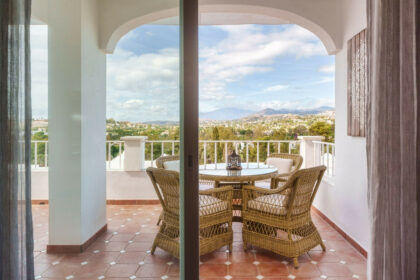 1313dbc11c3b4207c988632e201115dd - 25