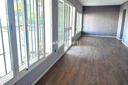 1317d55563089dbaa6fa99a872b4293d - 16