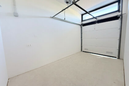 146a6f39bfcaea9dc01a939996e46b33 - 29