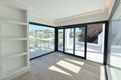 146a6f39bfcaea9dc01a939996e46b33 - 3