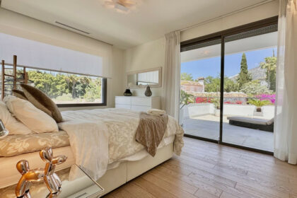 151fa65fabb9b95c0d3c77fb1f73a2bc - 16