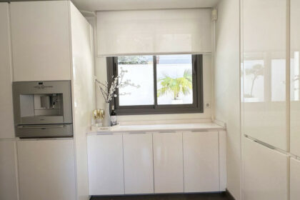 151fa65fabb9b95c0d3c77fb1f73a2bc - 26