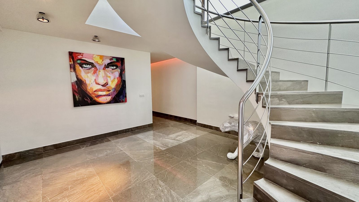 151fa65fabb9b95c0d3c77fb1f73a2bc - 42