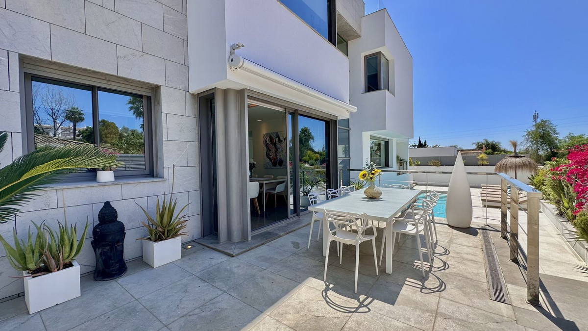 151fa65fabb9b95c0d3c77fb1f73a2bc - 47