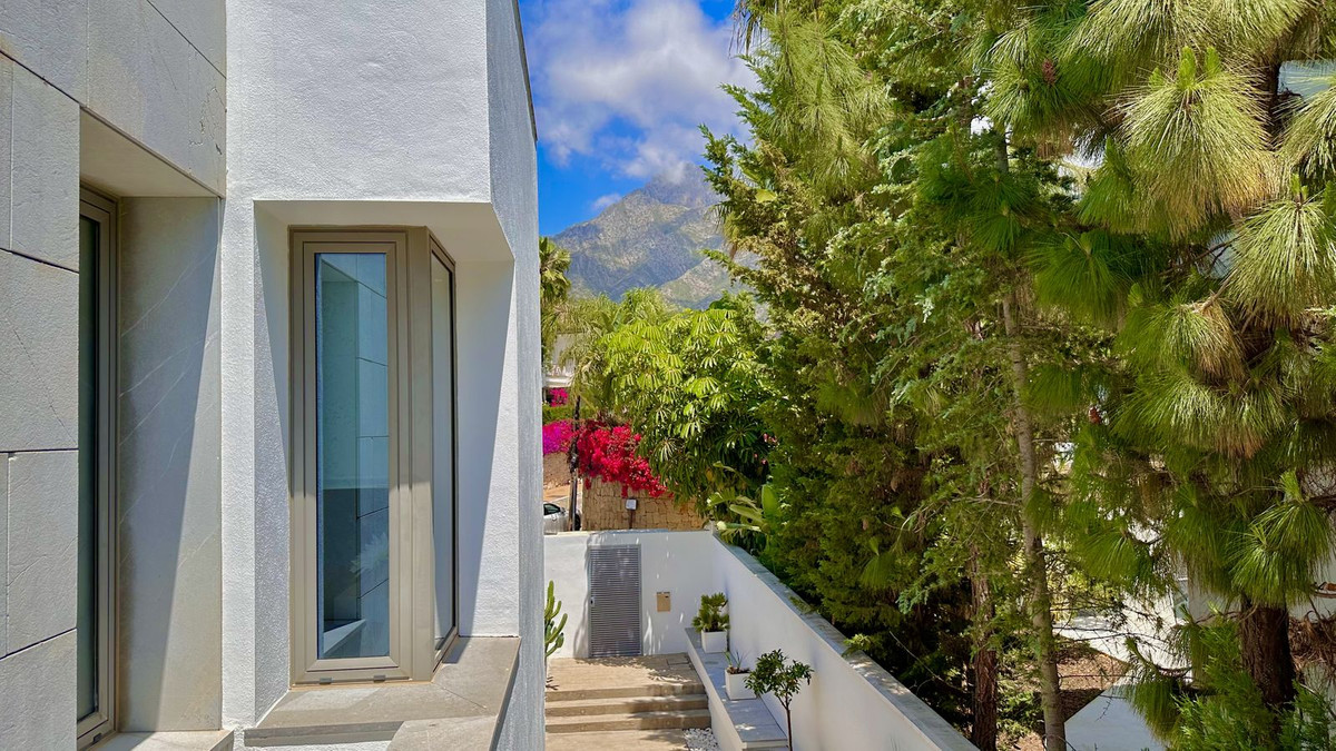 151fa65fabb9b95c0d3c77fb1f73a2bc - 55