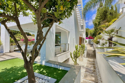 151fa65fabb9b95c0d3c77fb1f73a2bc - 57