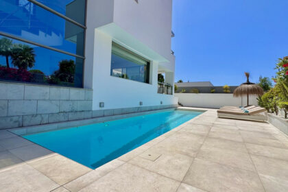 151fa65fabb9b95c0d3c77fb1f73a2bc - 6