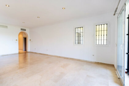 152abcab9b5b919d005050bb9492934c - 3