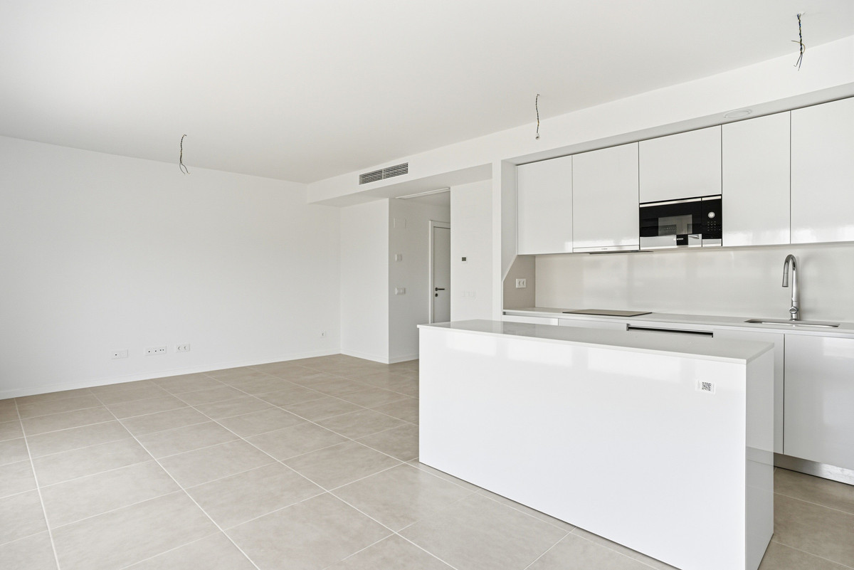 1531393a59b0887575c1ce7cad4a8085 - 13