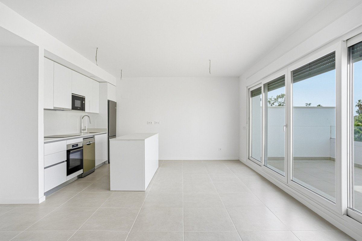 1531393a59b0887575c1ce7cad4a8085 - 3