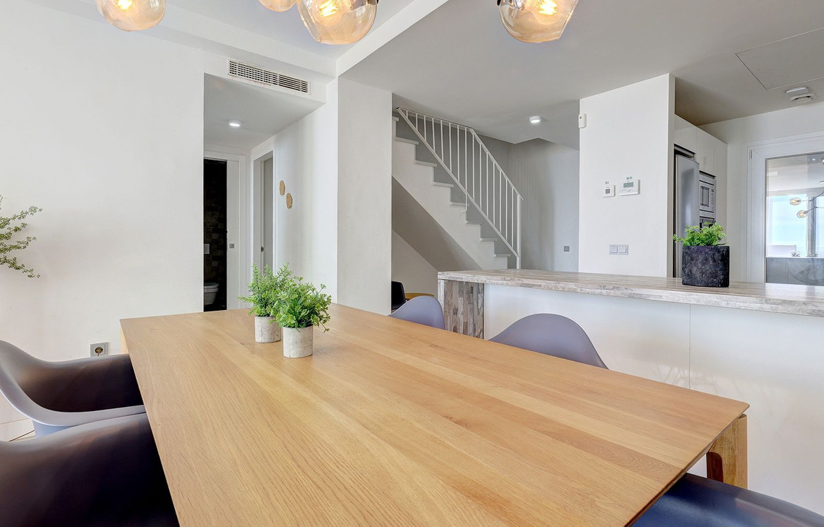 15455f762ab7deafad4b27f7db602923 - 17