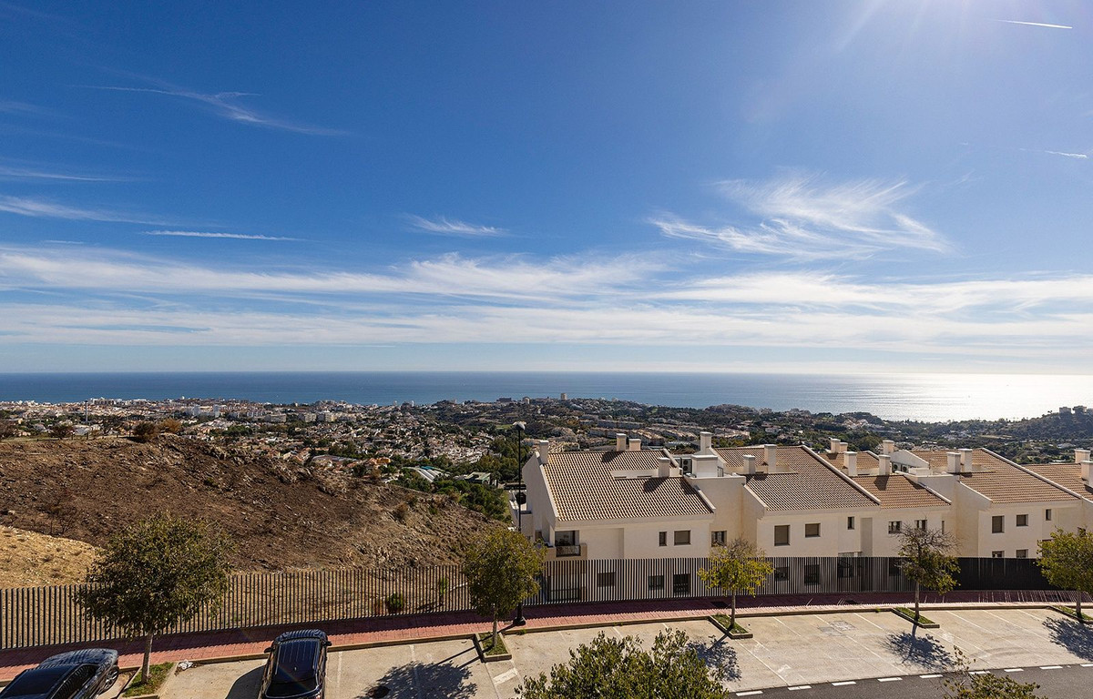 15455f762ab7deafad4b27f7db602923 - 44