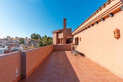 157f16301e57432ae8ccbc5356ac694a - 12