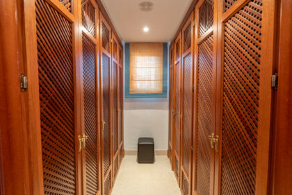 157f16301e57432ae8ccbc5356ac694a - 17