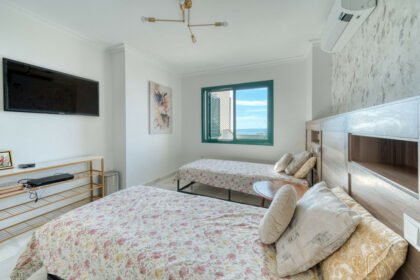 15bd668bb046749d1f746a4b840a5f78 - 17