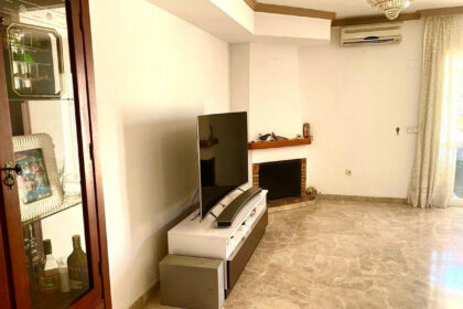 15c2390f4eb91ed6980bdf9f248ce3c3 - 9