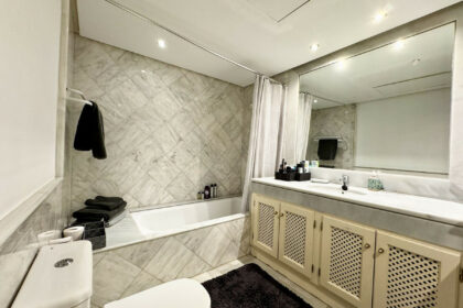 16cb432d9ec612d406571b466ec509bb - 18