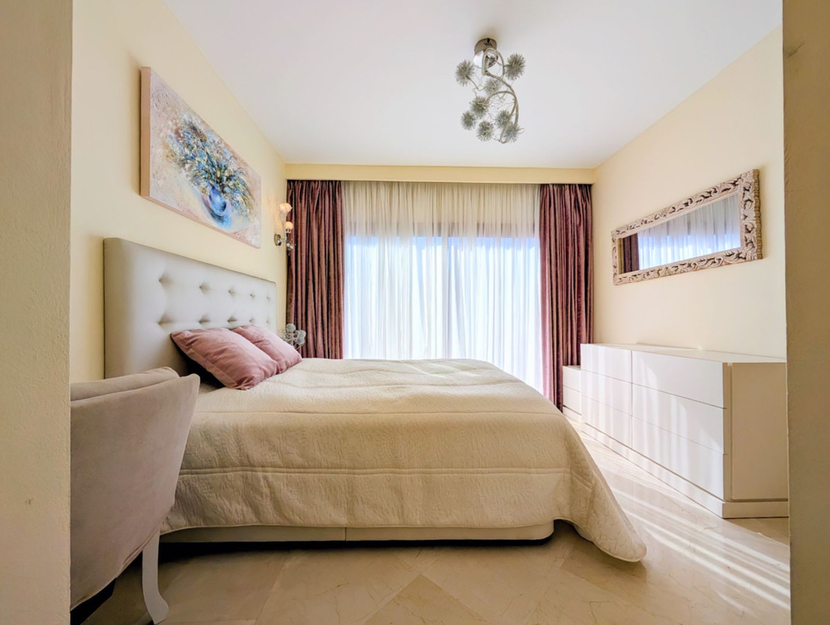 174c562c59cc9022683c4c081b49314c - 35