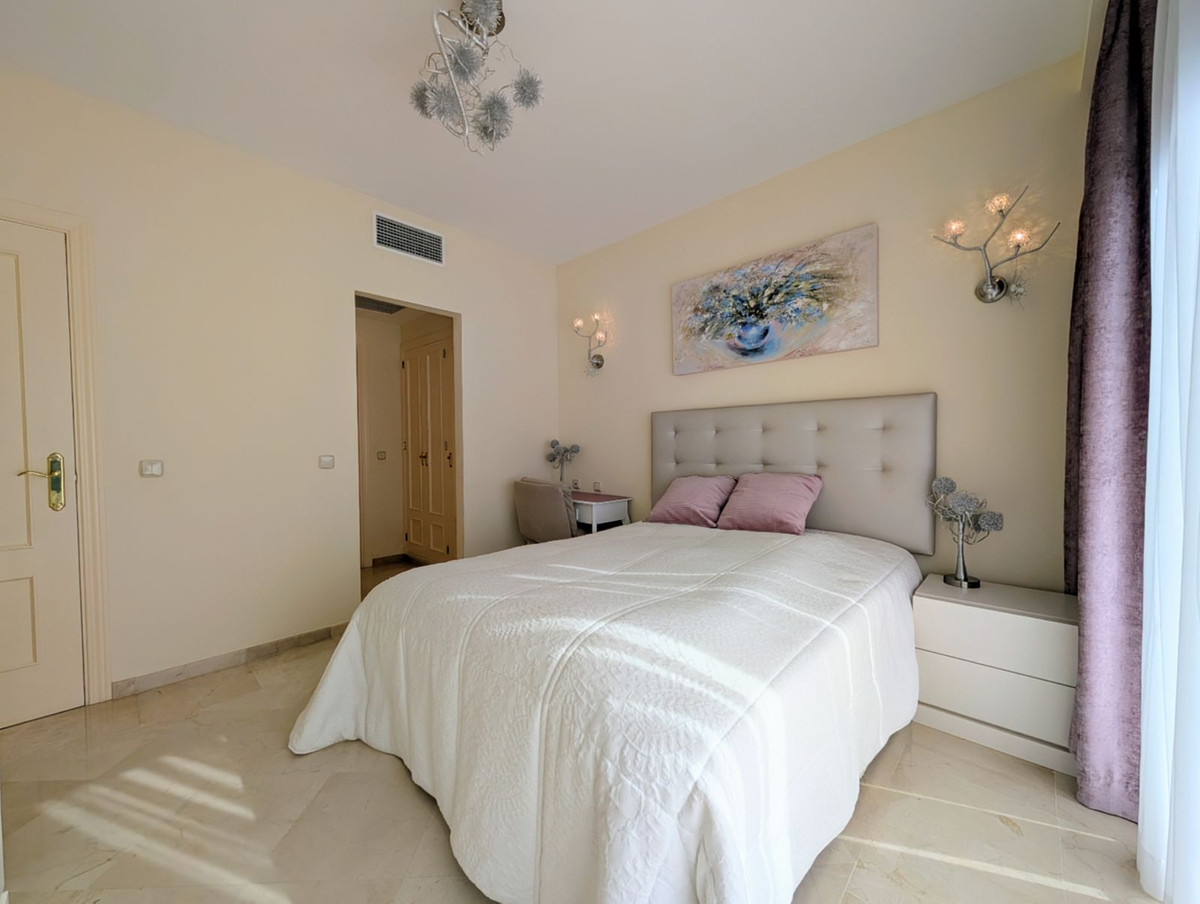 174c562c59cc9022683c4c081b49314c - 37