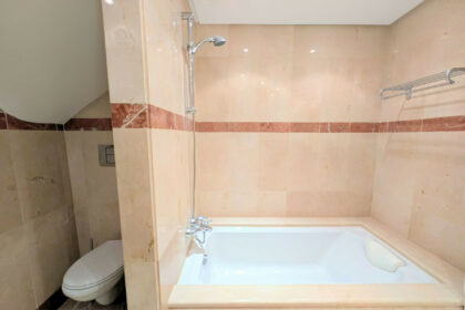 174c562c59cc9022683c4c081b49314c - 40