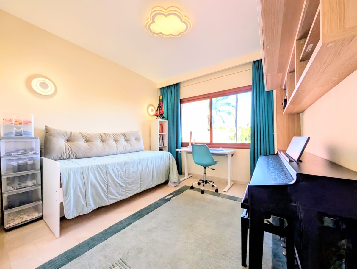 174c562c59cc9022683c4c081b49314c - 41