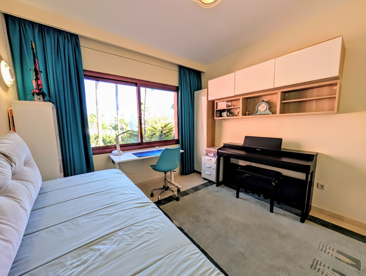 174c562c59cc9022683c4c081b49314c - 42