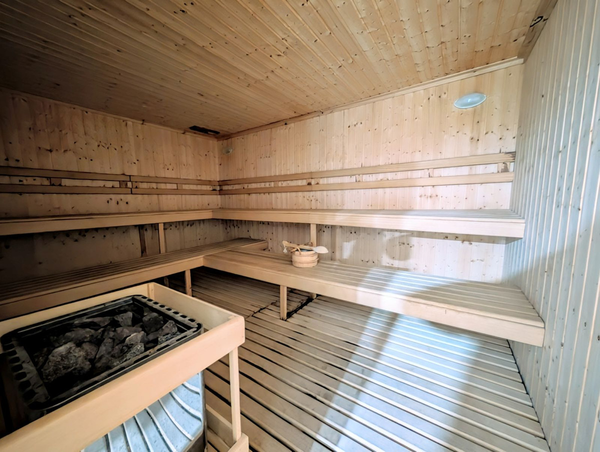 174c562c59cc9022683c4c081b49314c - 52