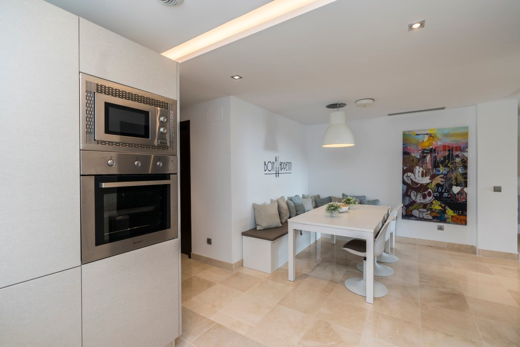 1757284eaa468273499d7b72a3ebcc6c - 10