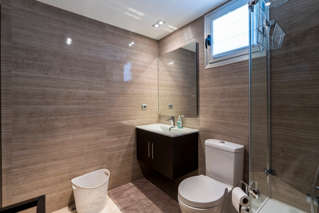 1757284eaa468273499d7b72a3ebcc6c - 21