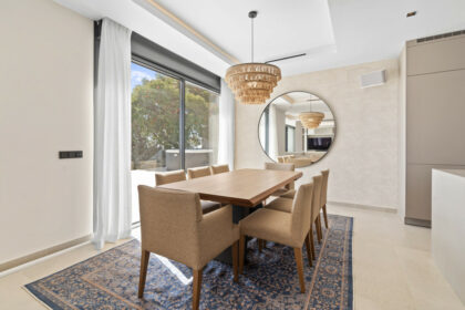 176e3860119c48ac593c8240f4659232 - 12