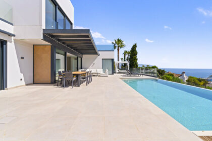 176e3860119c48ac593c8240f4659232 - 30