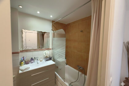 17a72680f08dcb3a3b1784f0e6ea56a6 - 10