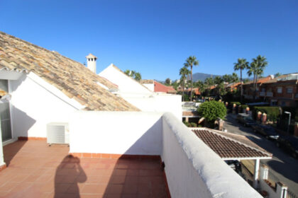 17db8b6e269359adb4c635eff0de9d2a - 11