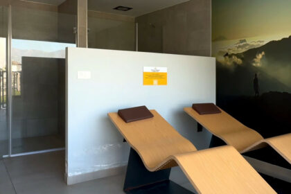 185b059e011778a664ec8b641059ebd8 - 21