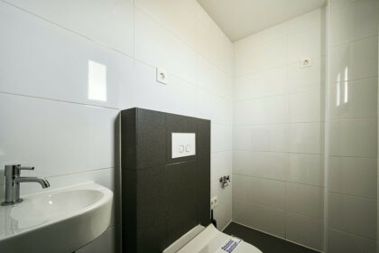 185b059e011778a664ec8b641059ebd8 - 25