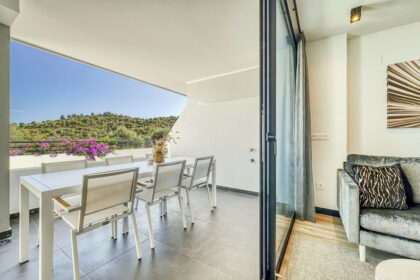 185b059e011778a664ec8b641059ebd8 - 28