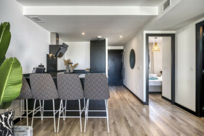 185b059e011778a664ec8b641059ebd8 - 4