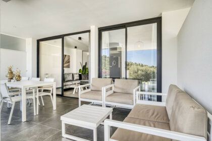 185b059e011778a664ec8b641059ebd8 - 9